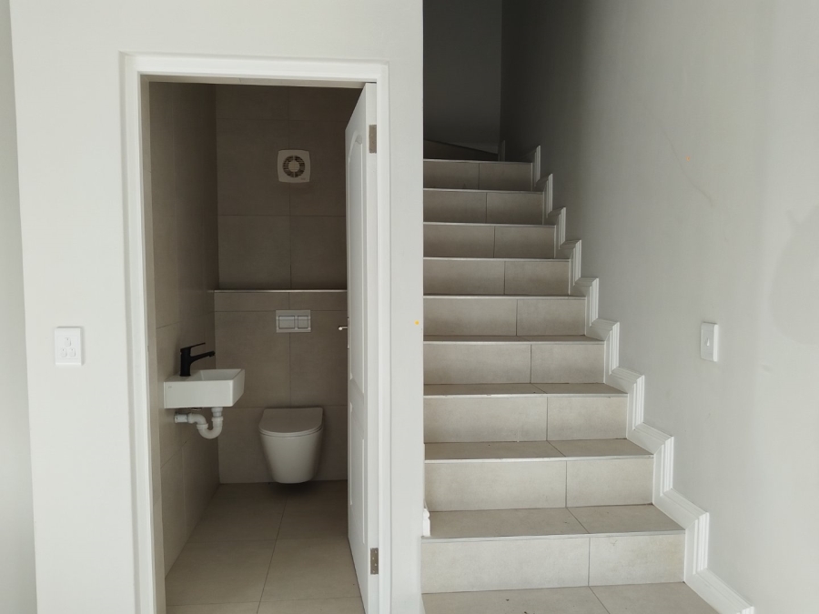 3 Bedroom Property for Sale in Sandown Western Cape